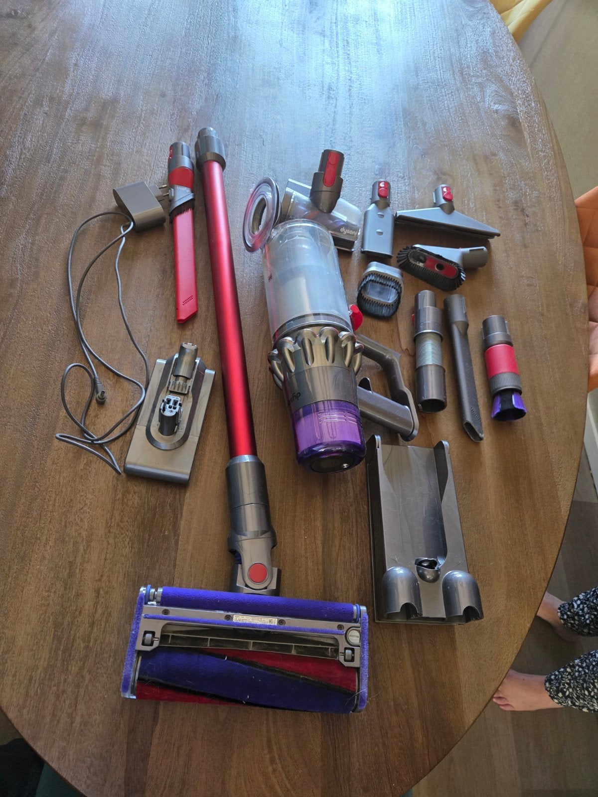 Dyson V11 fluffy  steelstofzuiger met accessoires, Ophalen, Gebruikt, Inclusief accessoires, Dyson