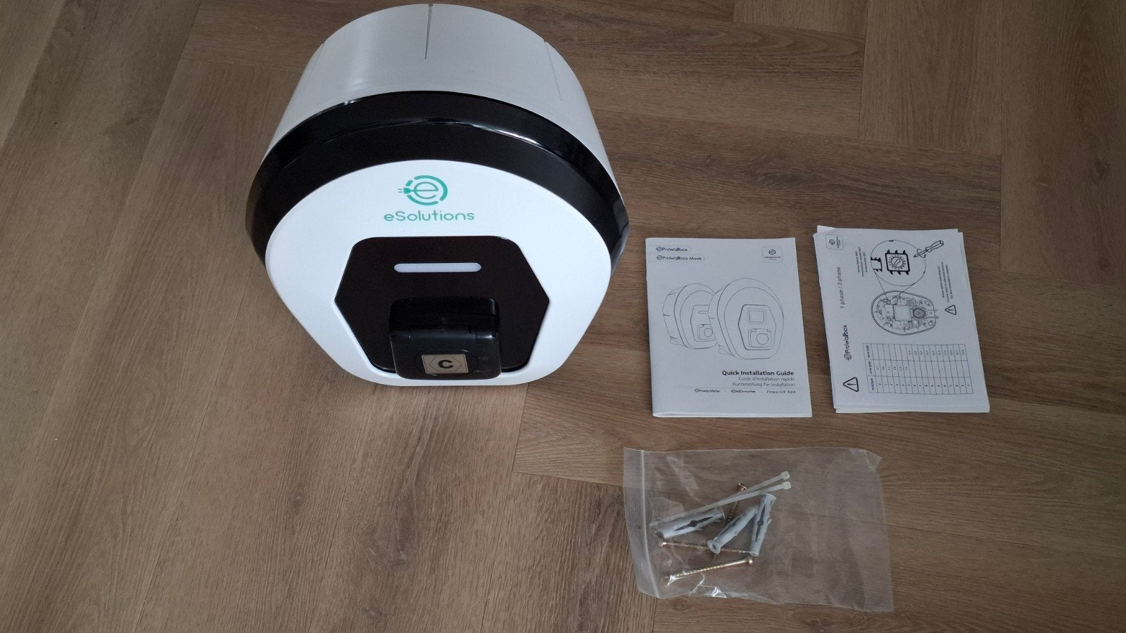 eSolutions ProWallbox Move Laadpaal - Nieuw in doos, Auto diversen, Laadpalen, Ophalen of Verzenden, Nieuw, Laadpaal