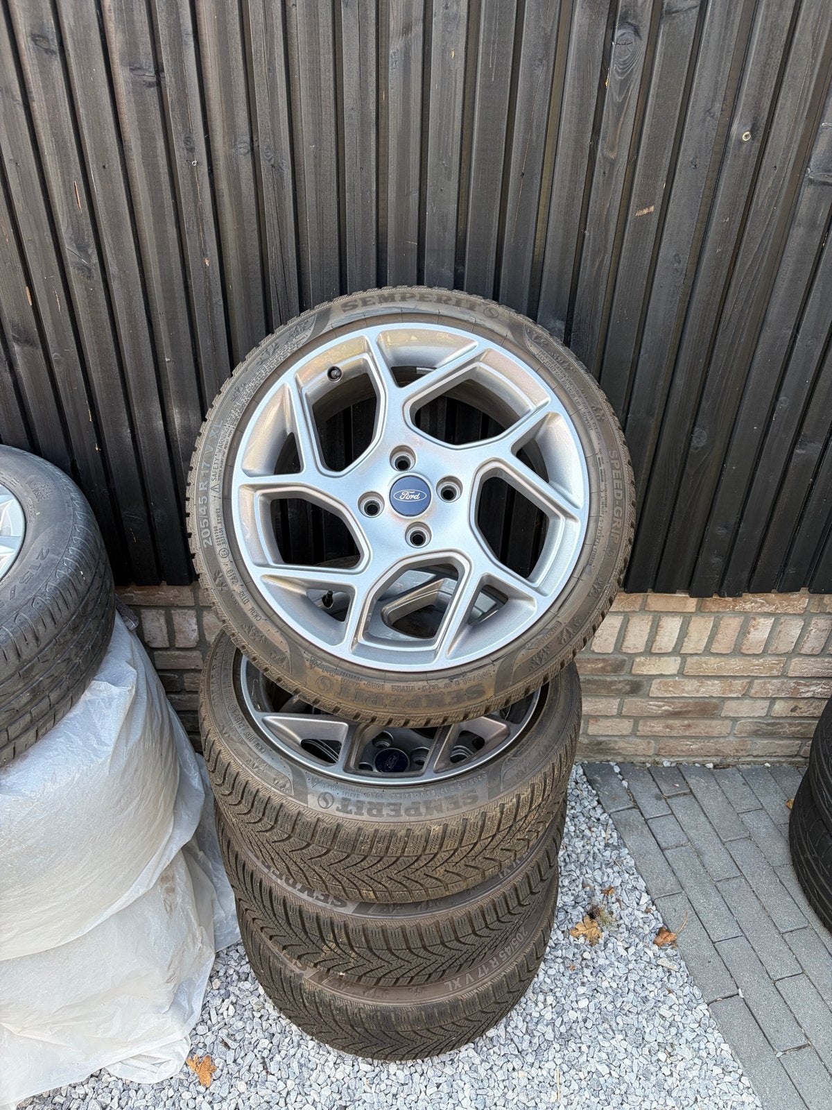 Ford Fiesta ST Velgen 17 inch 4x108 met winterbanden, Gebruikt, Banden en Velgen, 17 inch, Personenwagen