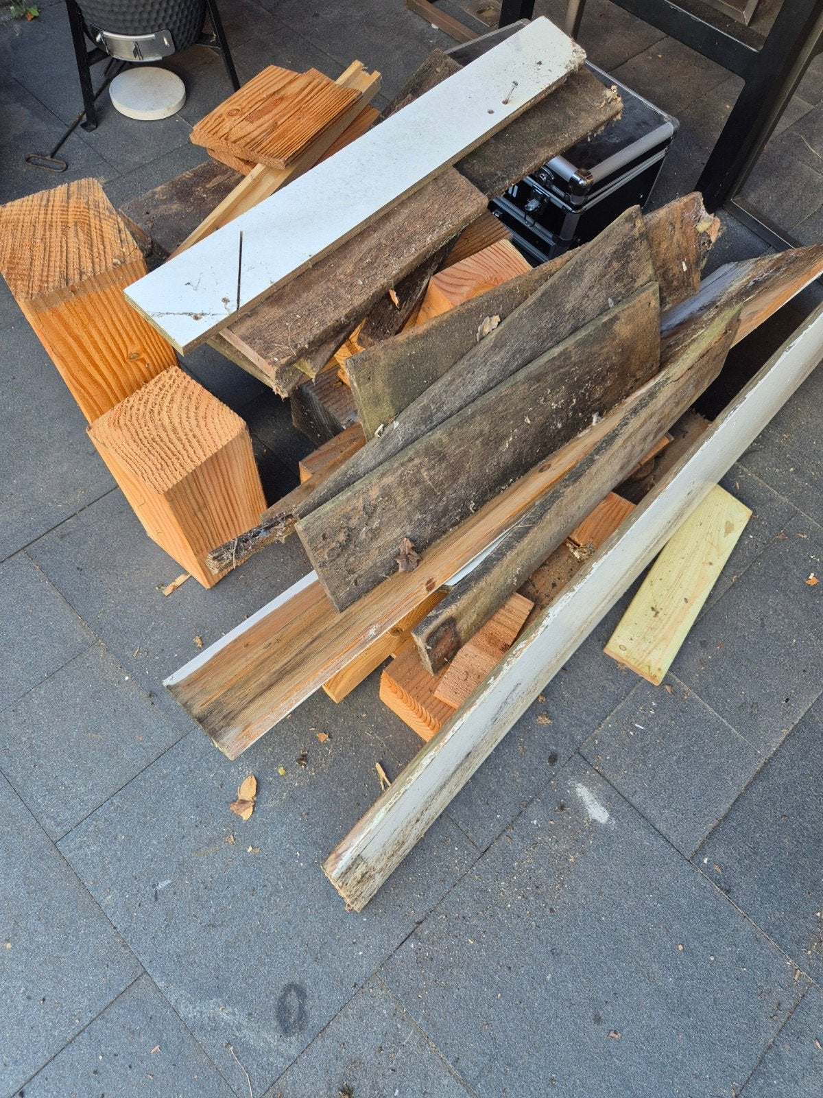 Diverse partij gebruikt hout: balken, planken, steigerhout, Gebruikt, Overige typen, Ophalen of Verzenden, Overige houtsoorten
