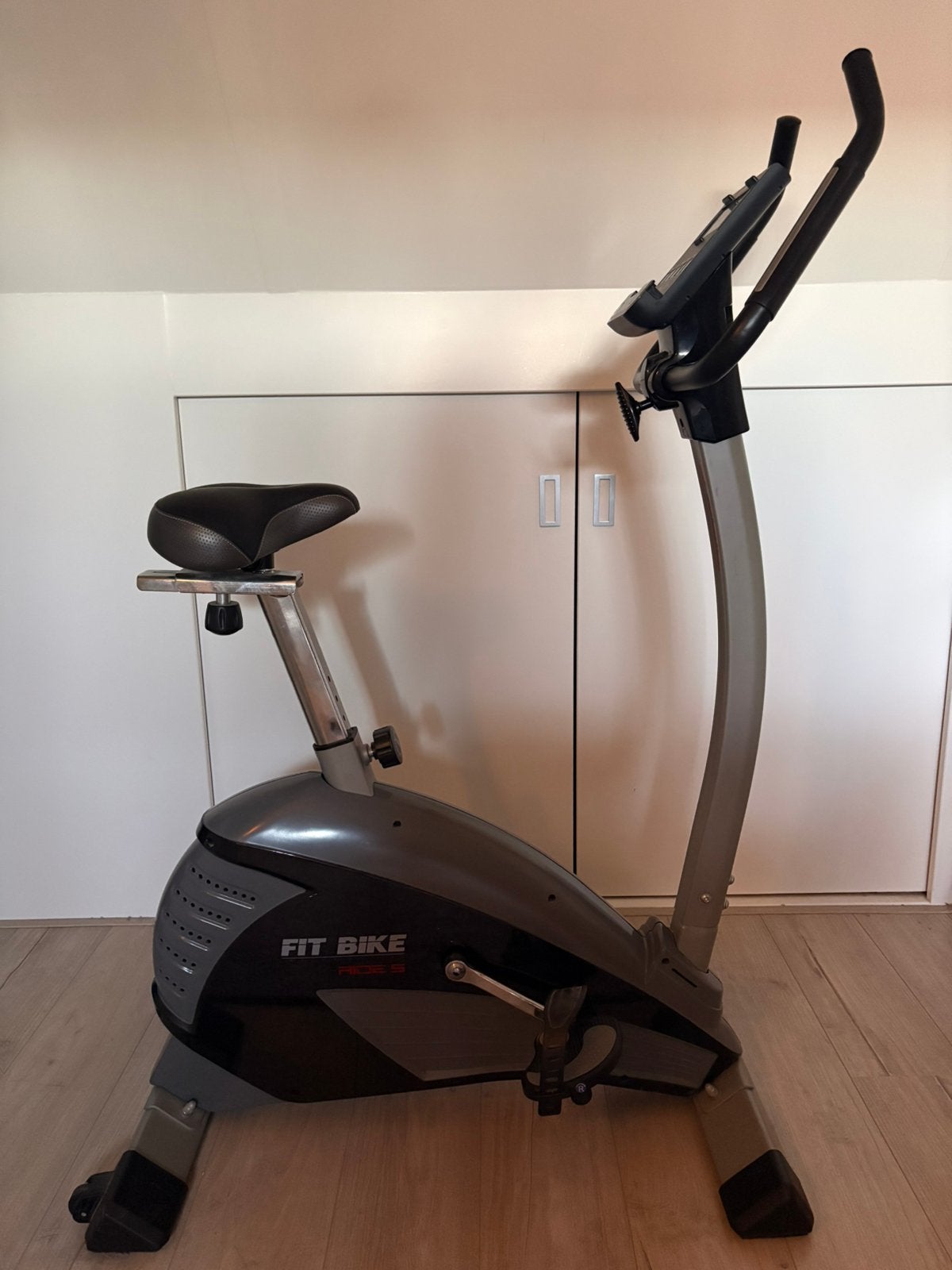 Hometrainer Fitbike Ride 5 (weinig gebruikt), Ophalen, Zo goed als nieuw, Hometrainer