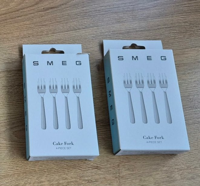 SMEG Gebaksvorkjes - 4-delige set 2x, Huis en Inrichting, Gebaksvork, Los bestek, Nieuw, Ophalen of Verzenden