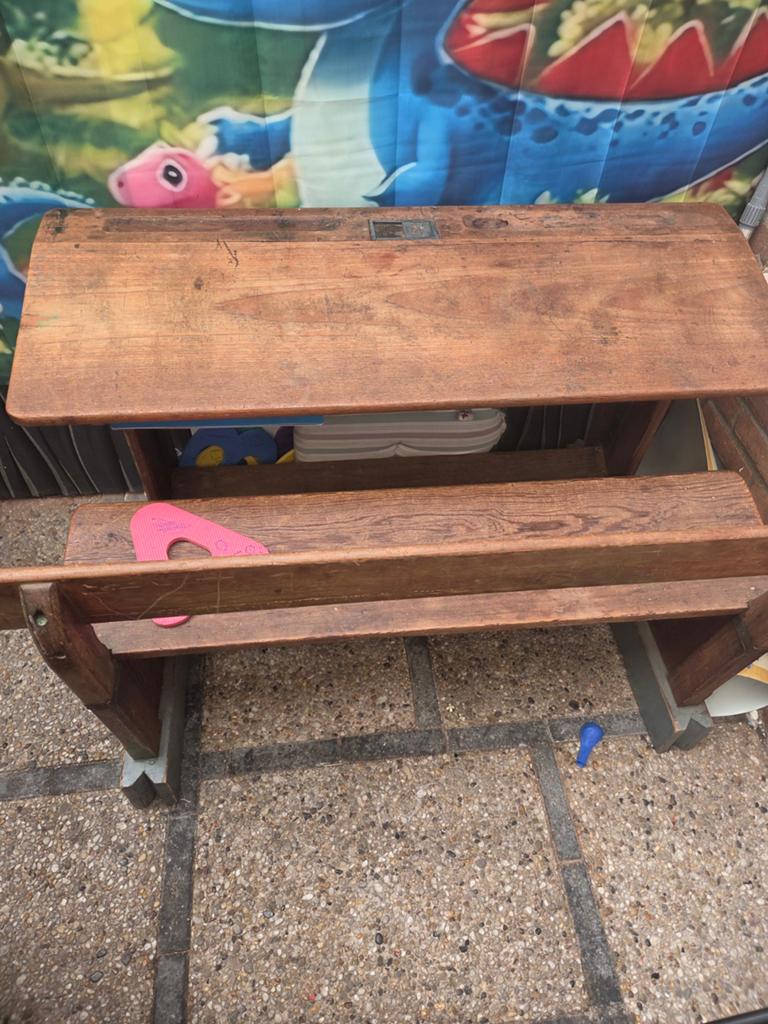 Vintage houten schoolbankje, Antiek en Kunst, Ophalen of Verzenden