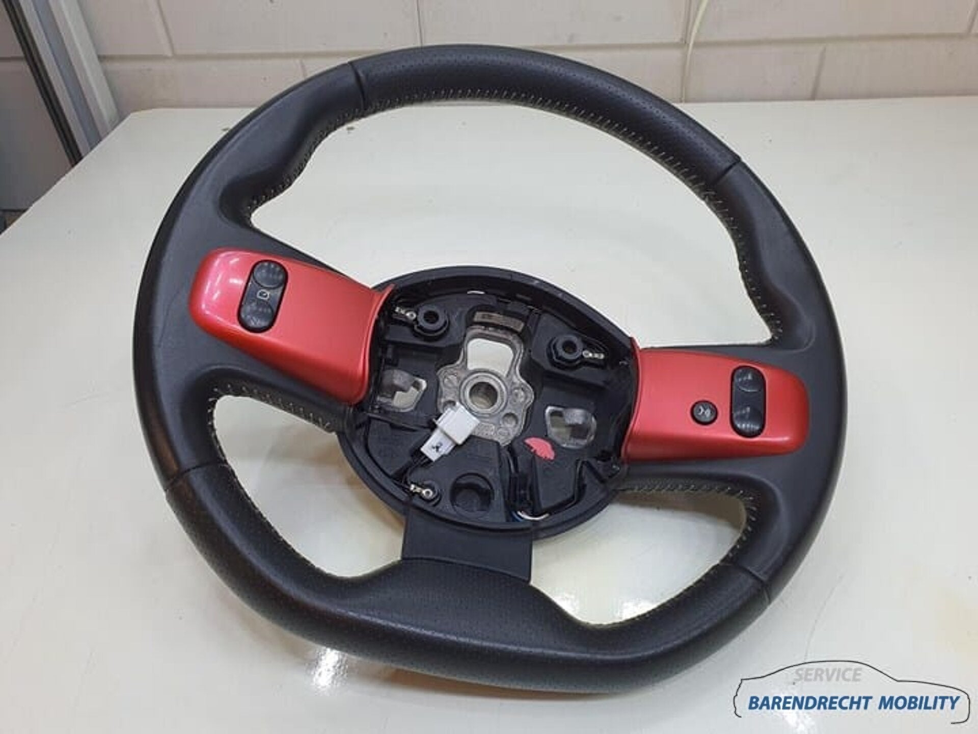 Stuurwiel Renault Twingo III 3 leer leder zwart rood geperfo