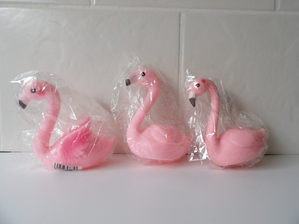nieuw 3x kunststof flamingo's, Ophalen of Verzenden, Nieuw, Taarten, Versiering