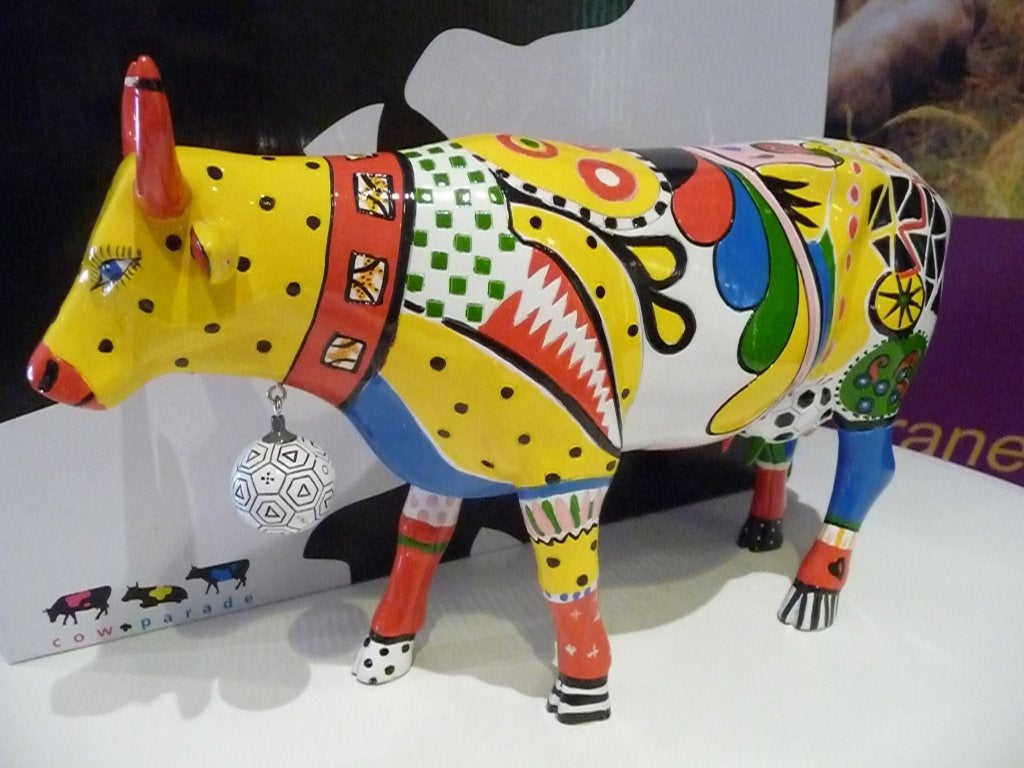 Nieuw Cow Parade koe Kick large gratis verzending., Ophalen of Verzenden, Beeld, Gesigneerd
