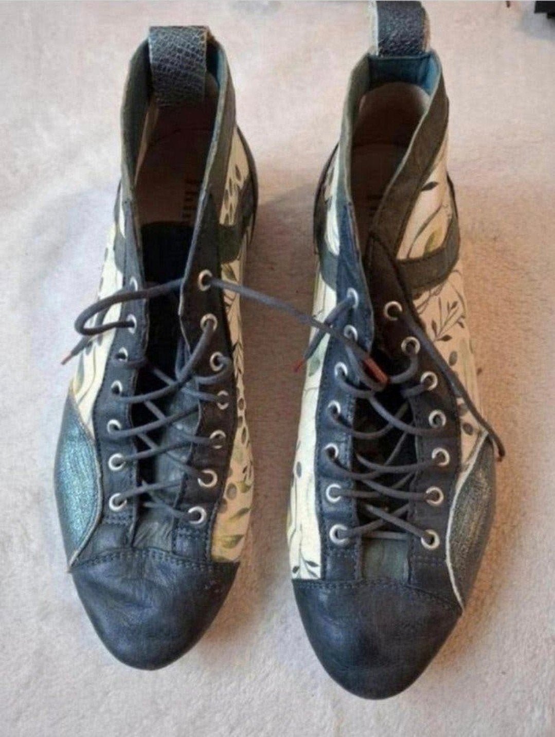 think mooie leren schoenen, Kleding | Dames, Blauw, Think!, Ophalen of Verzenden, Sneakers of Gympen
