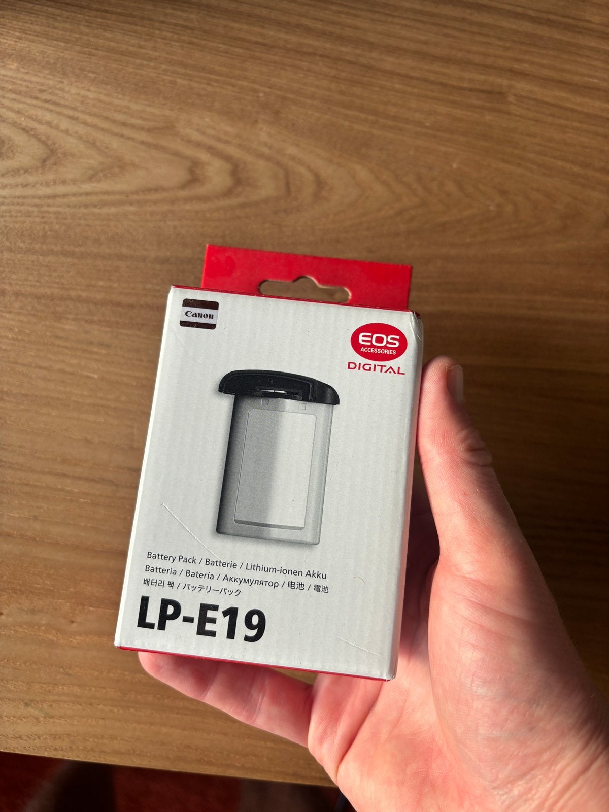 Canon accu LP-E19, Nieuw
