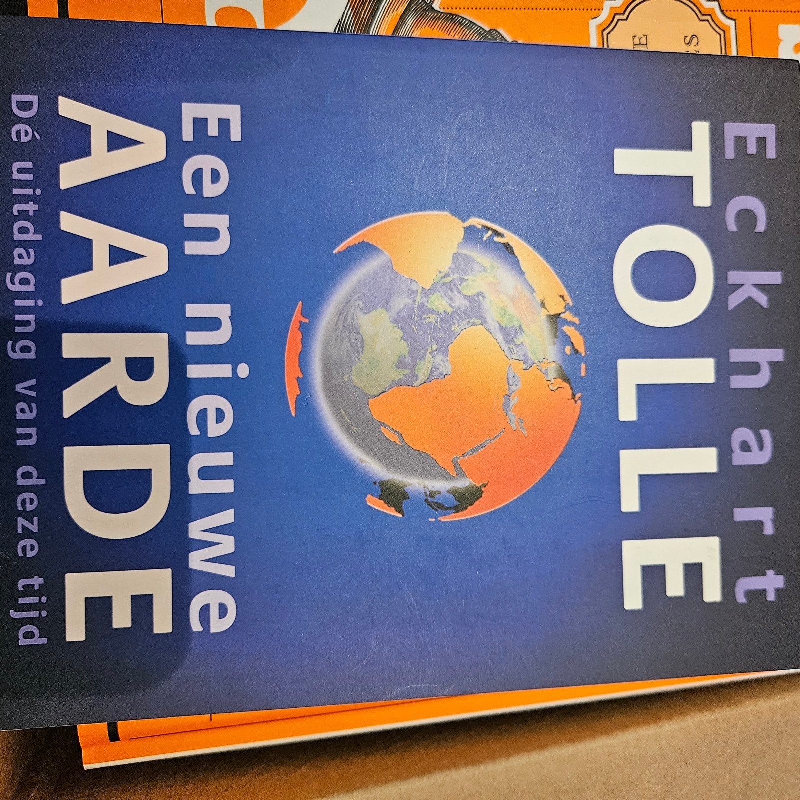 Eckhart Tolle - Een nieuwe aarde/ Ongelezen, Achtergrond en Informatie, Spiritualiteit algemeen, Ophalen of Verzenden, Zo goed als nieuw