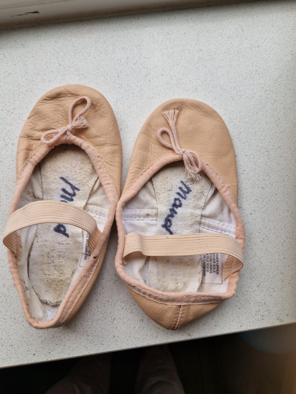 Roze ballet schoentjes - maat 9C circa maar 27. Merk Bloch, Ophalen of Verzenden, Gebruikt, Schoenen