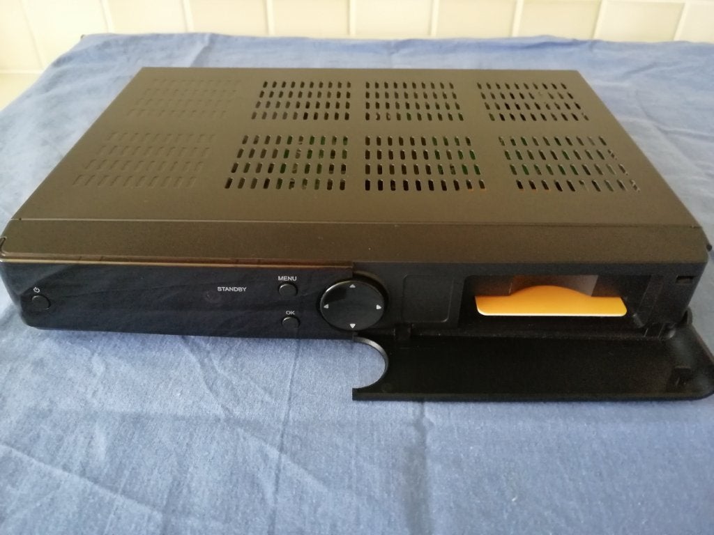 Humax IRHD5300C Kabel TV Ontvanger Decoder irhd 5300 dolby, Audio, Tv en Foto, Decoders en Harddiskrecorders, Ophalen of Verzenden