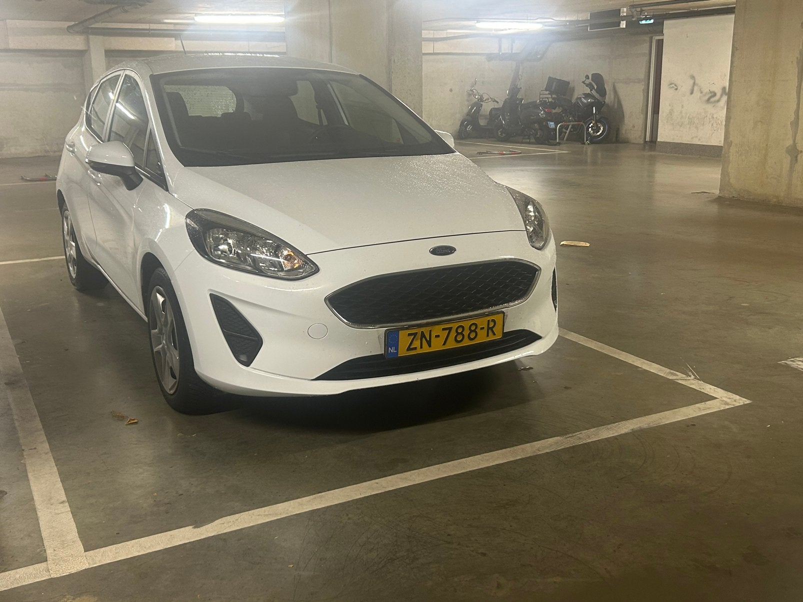 Ford Fiësta 1.1 70pk 5dr 2019 Wit AIRCO, Auto's, Voorwielaandrijving, Dealer onderhouden, Stof, Origineel Nederlands
