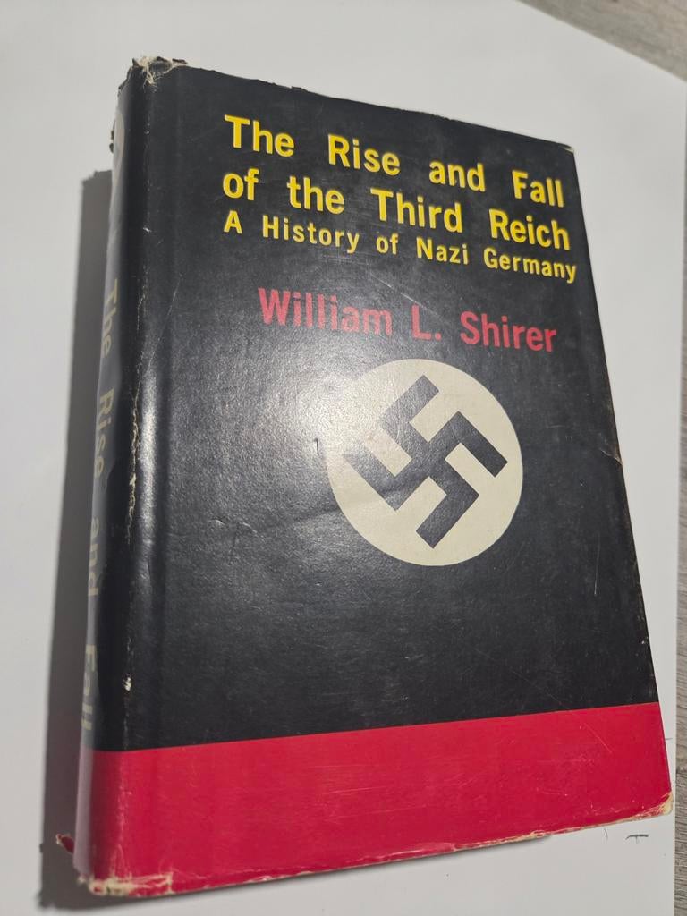 The Rise and Fall of the Third Reich - William L. Shirer, Ophalen of Verzenden