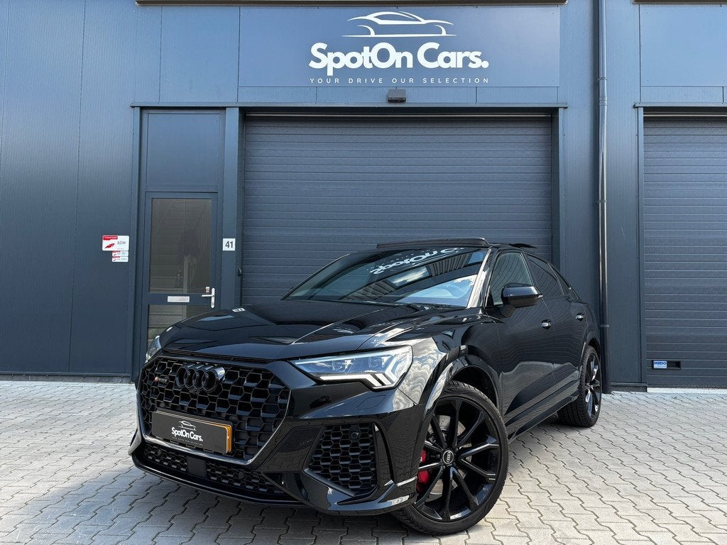 Audi RSQ3 Sportback TFSI RS PANO ACC SONOS DYNAMIC PLUS, Auto's, Audi, Automaat, Gebruikt, 1675 kg, Zwart