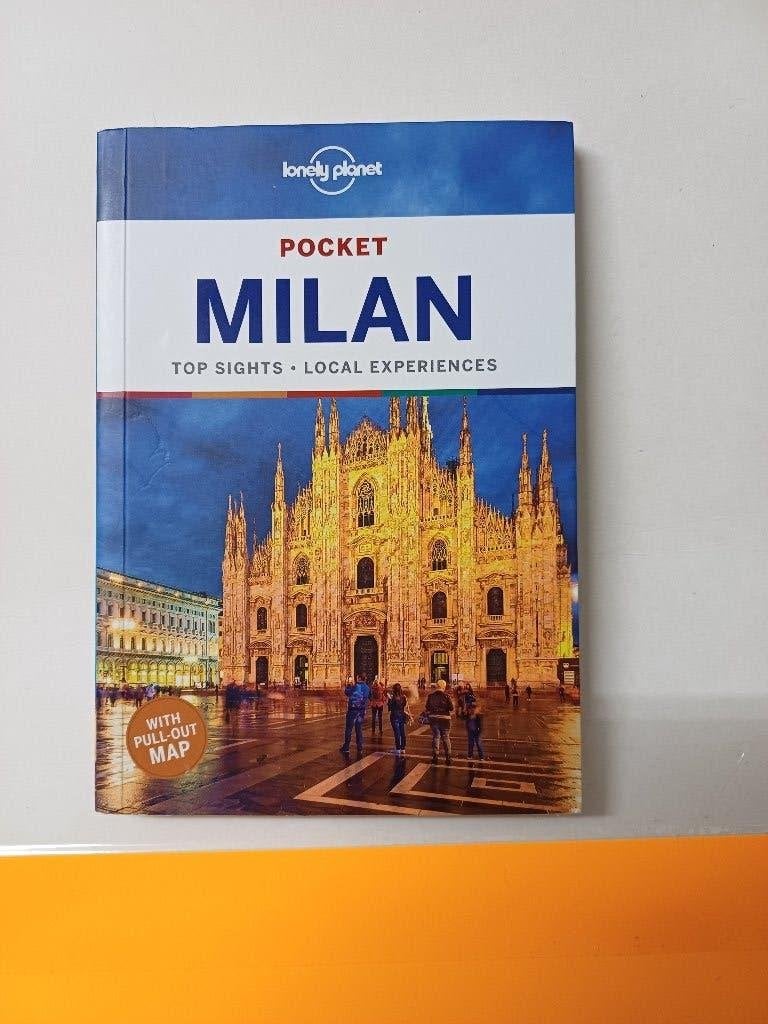 Lonely Planet - Pocket Reisgids - Milan / Milaan - Met kaart, Gelezen, Lonely Planet, Europa, Ophalen of Verzenden