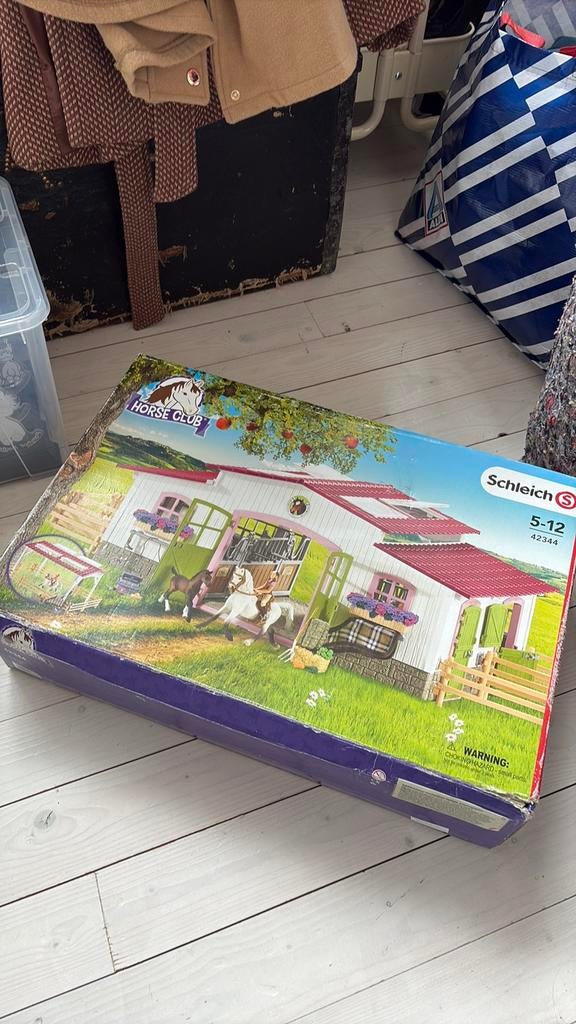Schleichstal, 21 paarden, hekken, ruiters. Originele doos, Ophalen, Zo goed als nieuw, Jongen of Meisje