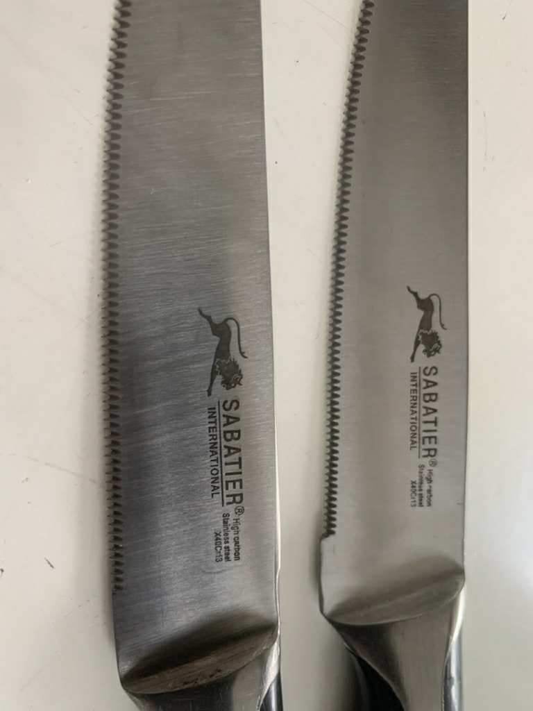 2 Steakmessen, Ophalen of Verzenden, Rvs of Chroom