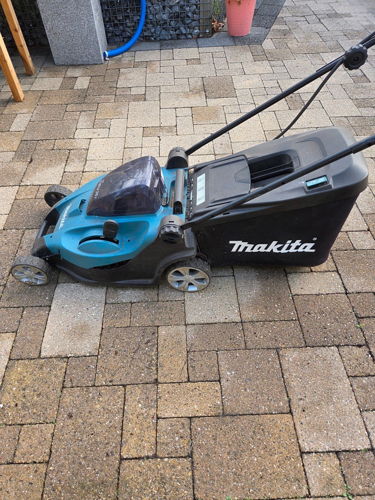 makita dlm 431grasmaaier 18 volt, Ophalen, Gebruikt, Accu-grasmaaier, Makita