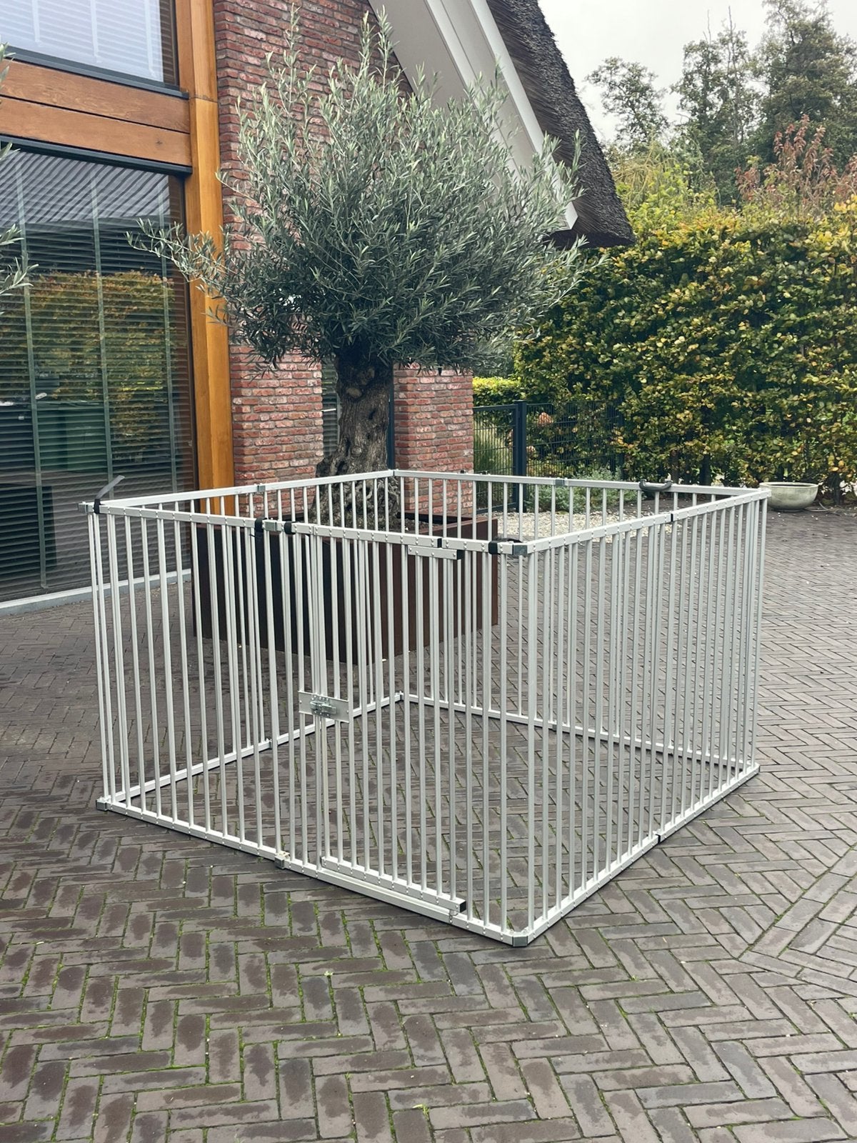 Hondenbench bench aluminium puppyren zgan, Ophalen, Hondenkennel, 110 cm of meer, 65 tot 100 cm