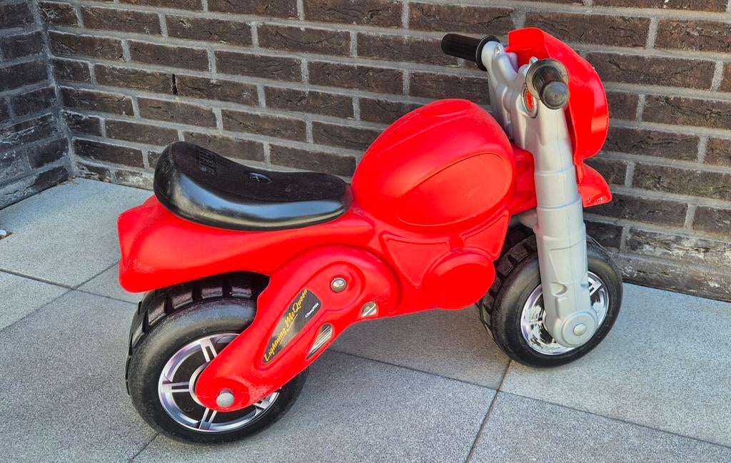 Loopmotor rood Cars (Lightning McQueen), Ophalen of Verzenden, Gebruikt, Loopfiets