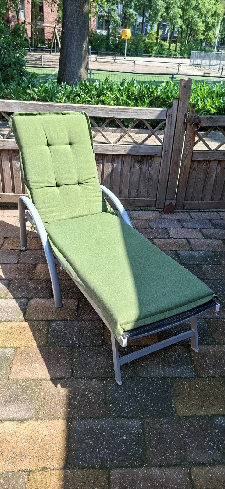 2 ligbedden, Tuin en Terras, Ligbedden, Ophalen, Kunststof