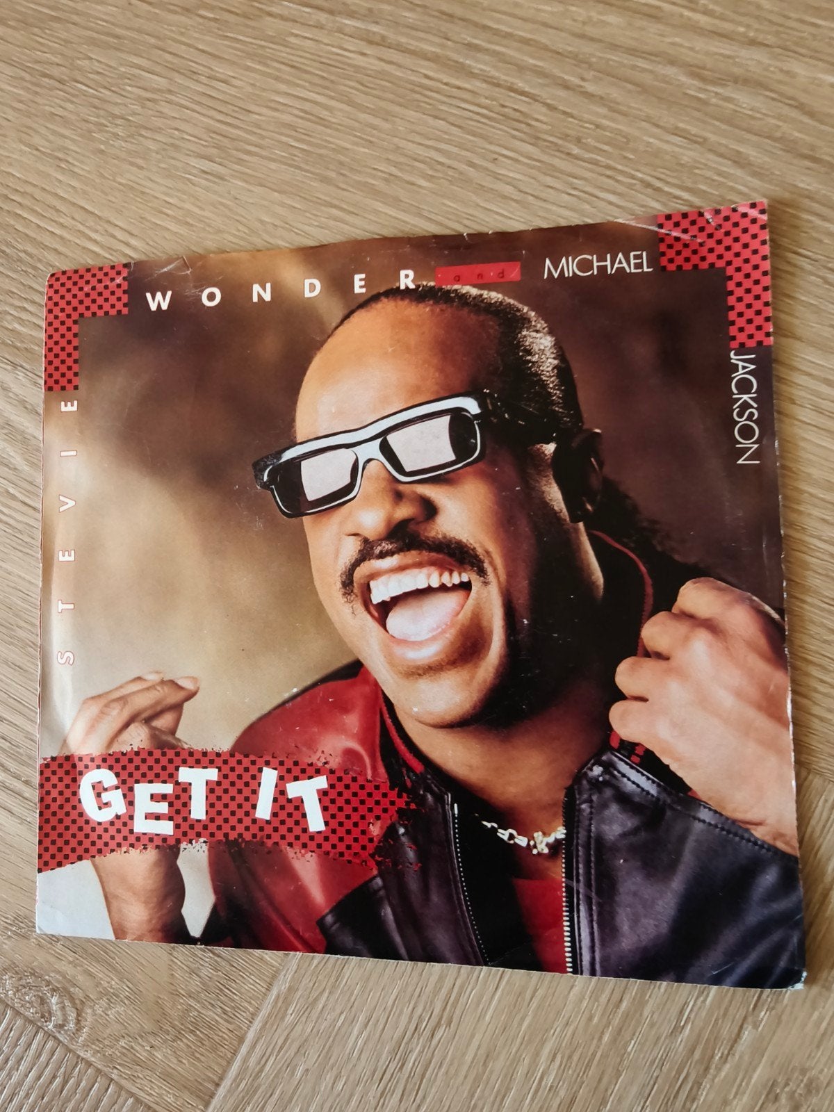 Stevie Wonder & Michael Jackson - Get It (Vinyl Single), Gebruikt, Fotohoes, 7 inch, Ophalen of Verzenden