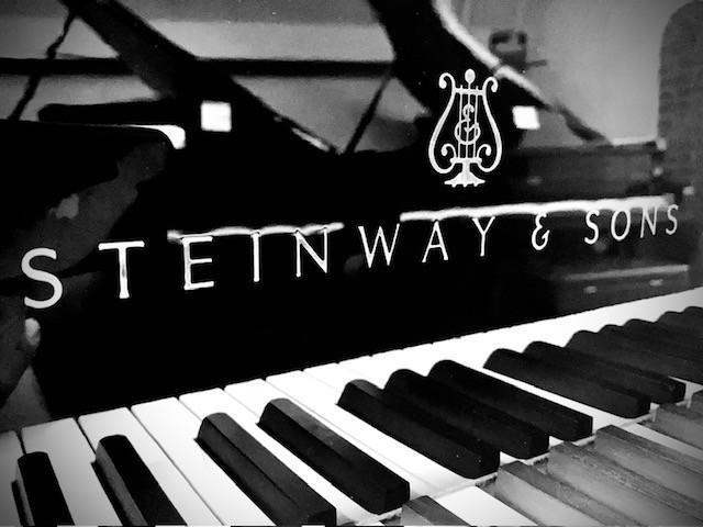 Steinway & Sons vleugel  model S, Muziek en Instrumenten, Piano's, Verzenden, Zwart, Zo goed als nieuw, Hoogglans