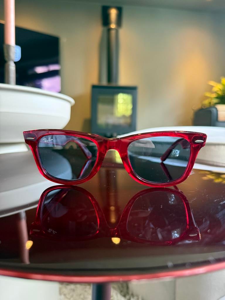 Ray-Ban Wayfarer bril rood, Sieraden, Tassen en Uiterlijk, Zonnebrillen en Brillen | Heren, Ophalen, Gebruikt, Zonnebril, Ray-Ban