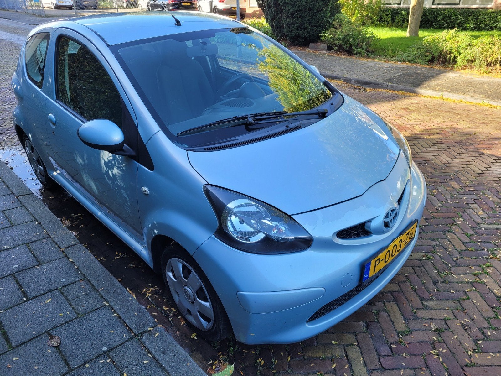 Toyota Aygo 1.0 12V Vvt-i 3DRS MMT 2005 Blauw, Auto's, Stof, Zwart, 68 pk, Handgeschakeld