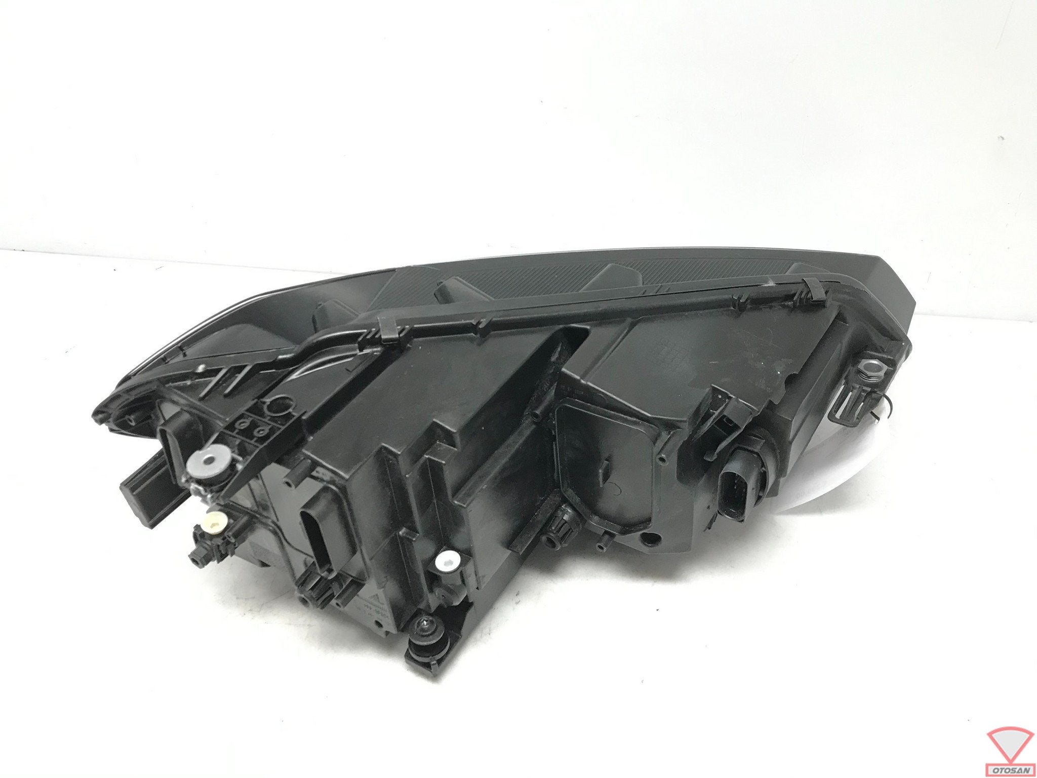 VW Touran 5T 5TA 2016+ Vol LED Koplamp Links 5TB941035C, Gebruikt, Volkswagen, Volkswagen AG, Berliner Ring 2
38440  Wolfsburg, DE
