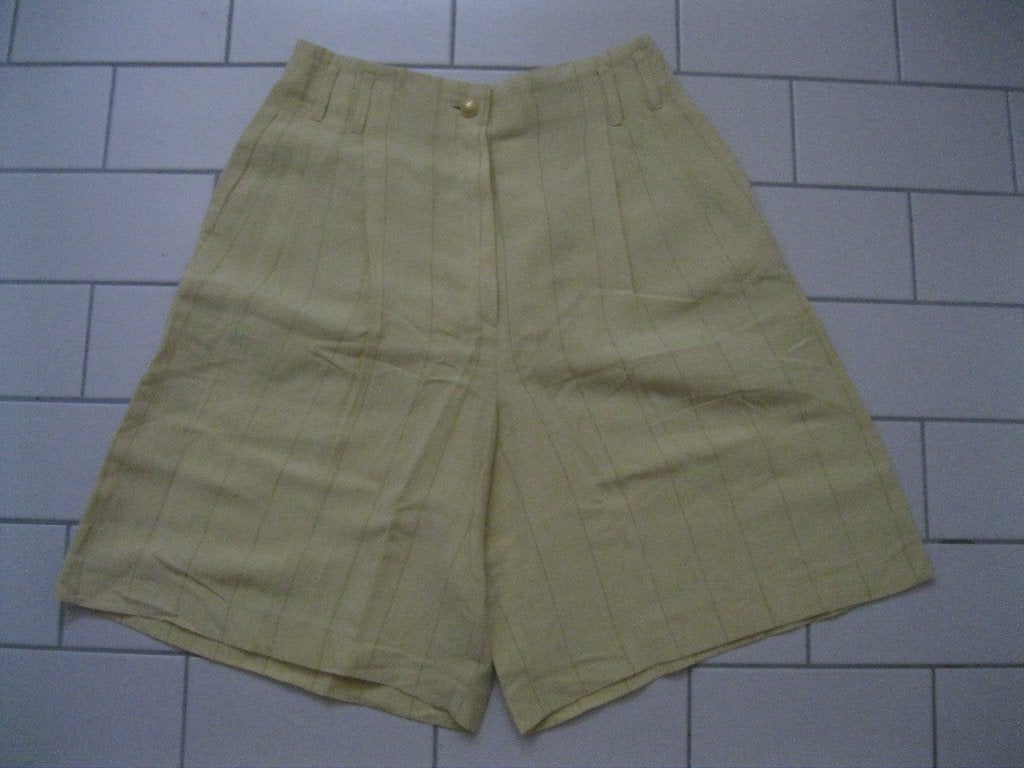 maat M, (38) 1 nieuwe Mondi broekrok, 53 cm., Kleding | Dames, Maat 38/40 (M), Geel, Nieuw, Ophalen of Verzenden