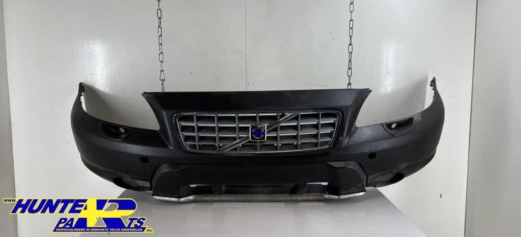 Voorbumper bruin Volvo XC70 II ('02-'07) 9484550, Auto-onderdelen, Gebruikt, Voor, Ophalen of Verzenden, Volvo