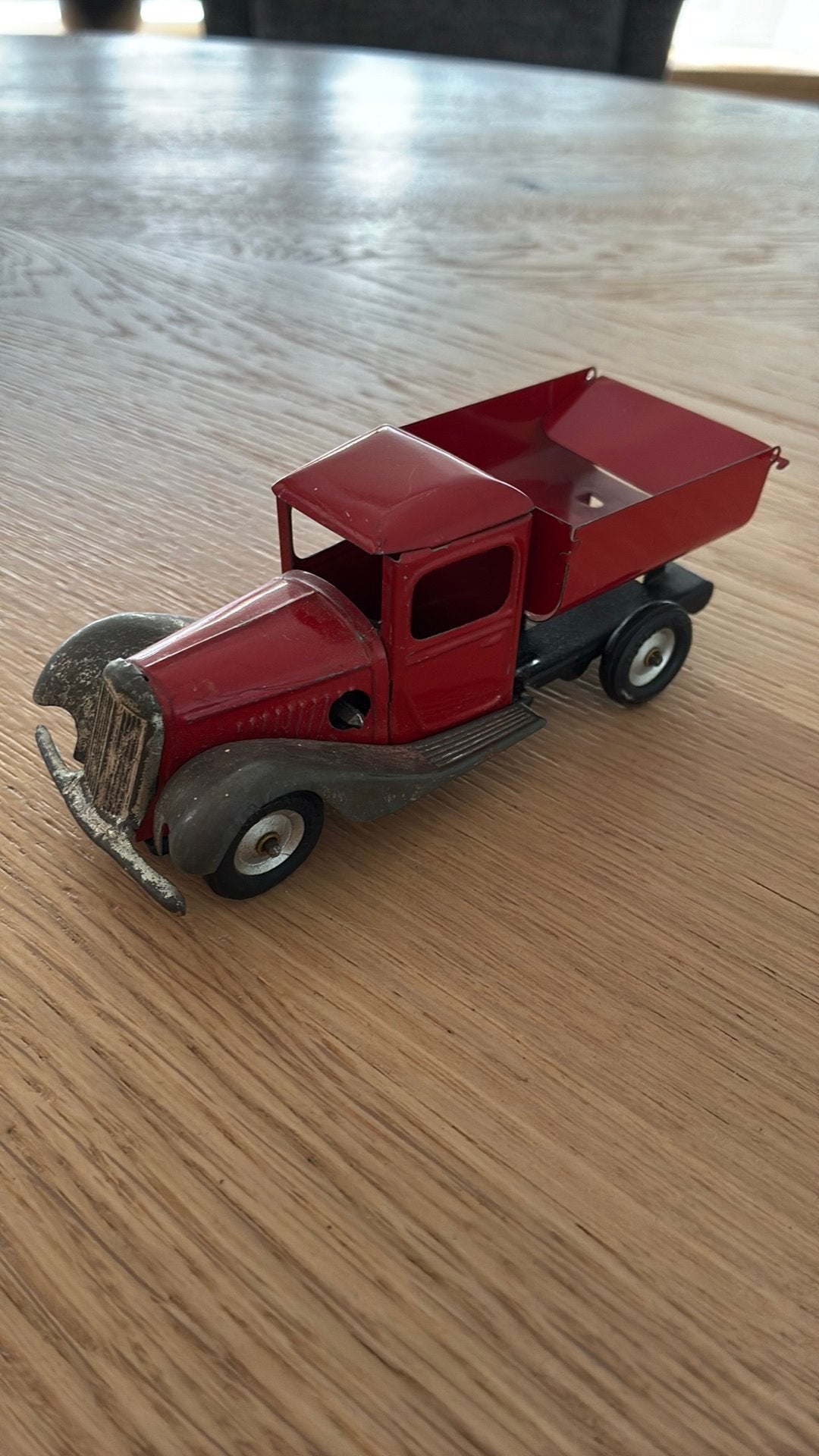 Oude blikken wagen, Ophalen