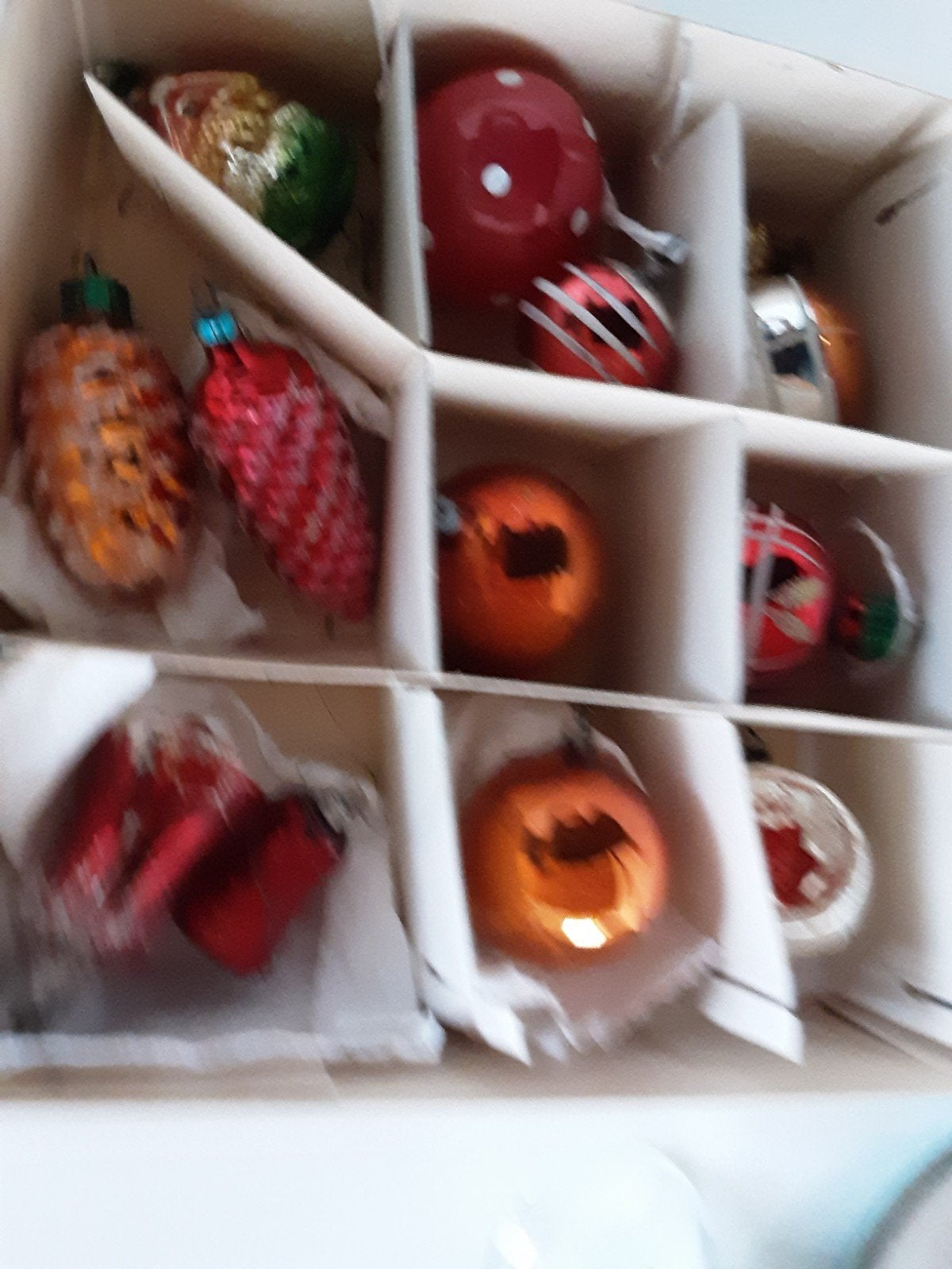 18 oude kerstballen,  oranje  rood, Ophalen