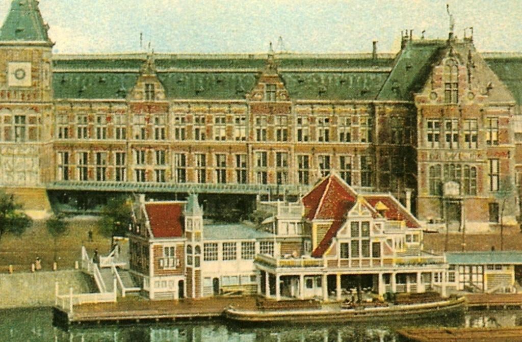 801528 Amsterdam Centraal Station _Nette kaart Onbeschreven, Ophalen of Verzenden, 1980 tot heden, Ongelopen, Noord-Holland