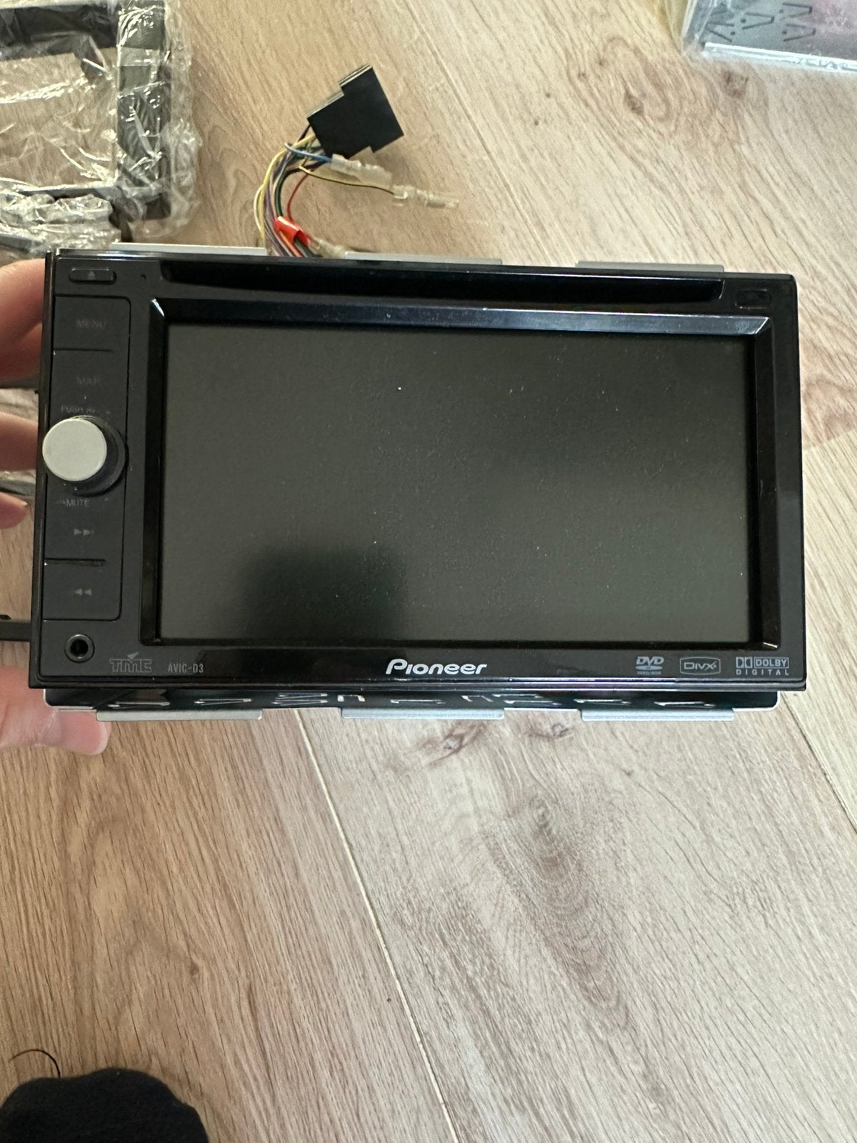 Auto radio pioneer AVIC-D3 geen touch screen dubbel din, Auto diversen, Autoradio's, Ophalen of Verzenden, Gebruikt