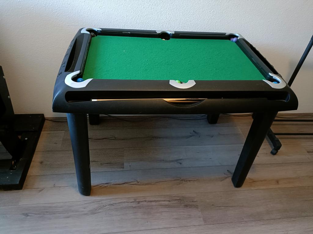 Kinder pooltafel, Ophalen, Gebruikt