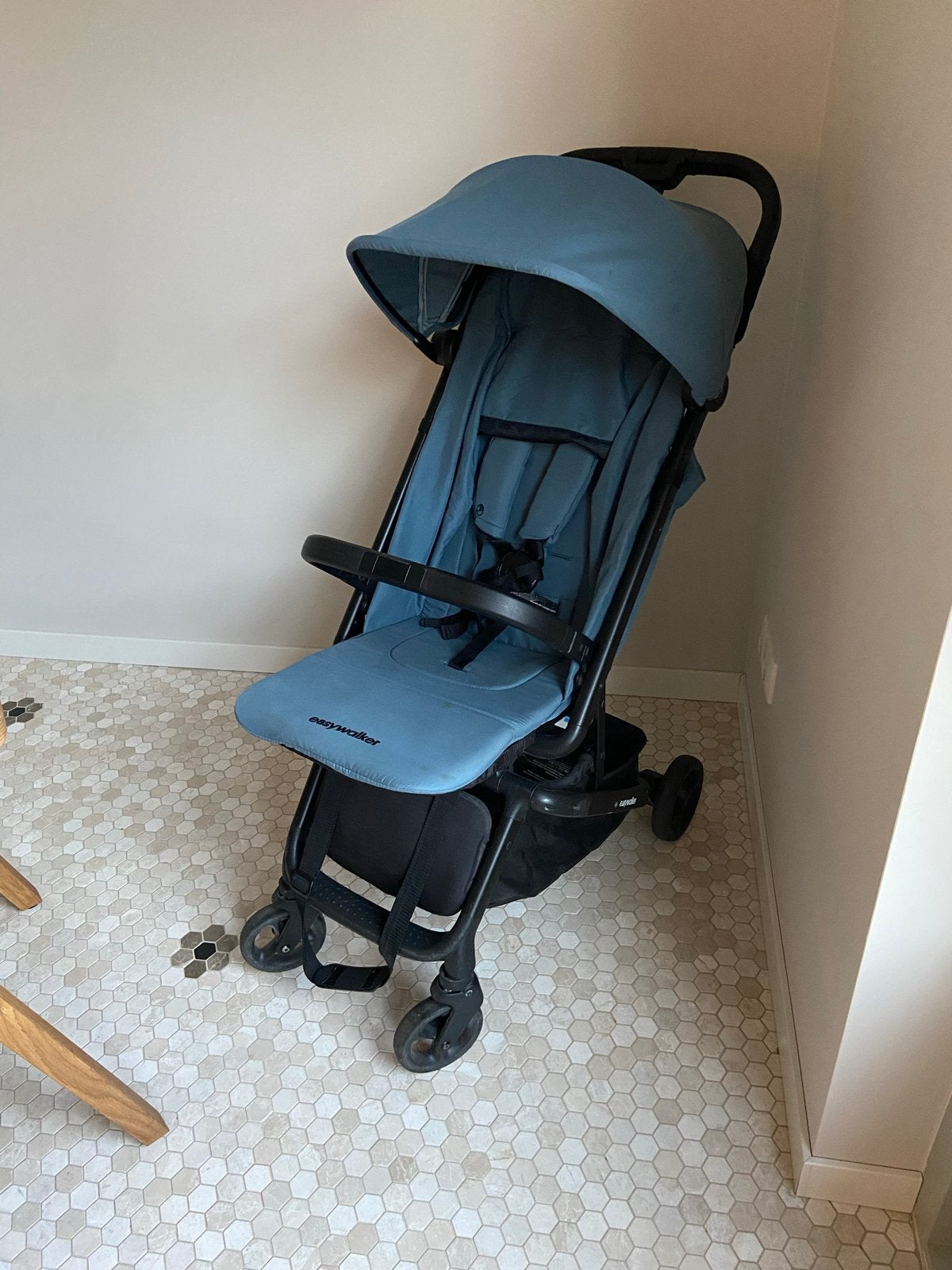 Easywalker Miley buggy blauw met voetenzak, Ophalen, Gebruikt, Overige merken, Voetenzak
