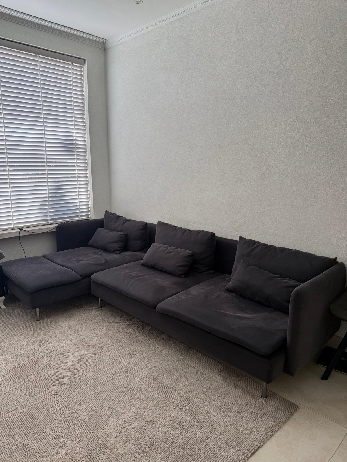 donkergrijze hoekbank met chaise lounge ikea, Ophalen, 250 tot 300 cm, Gebruikt, Hoekbank