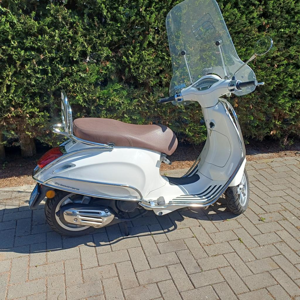 Vespa primavera, Fietsen en Brommers, Scooters | Vespa, Gebruikt, Overige modellen, Maximaal 45 km/u, Benzine