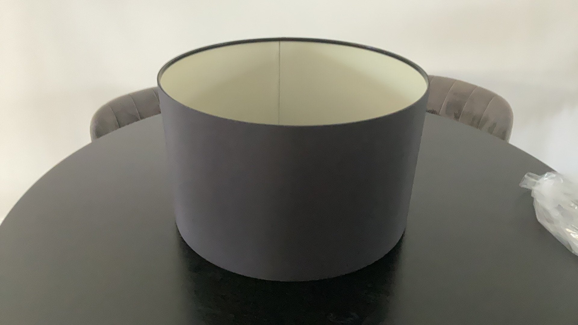 Prachtige lampenkap zwart vloerlamp Zuiver Dutch design hip, Huis en Inrichting, Ophalen of Verzenden, Zo goed als nieuw, Zwart