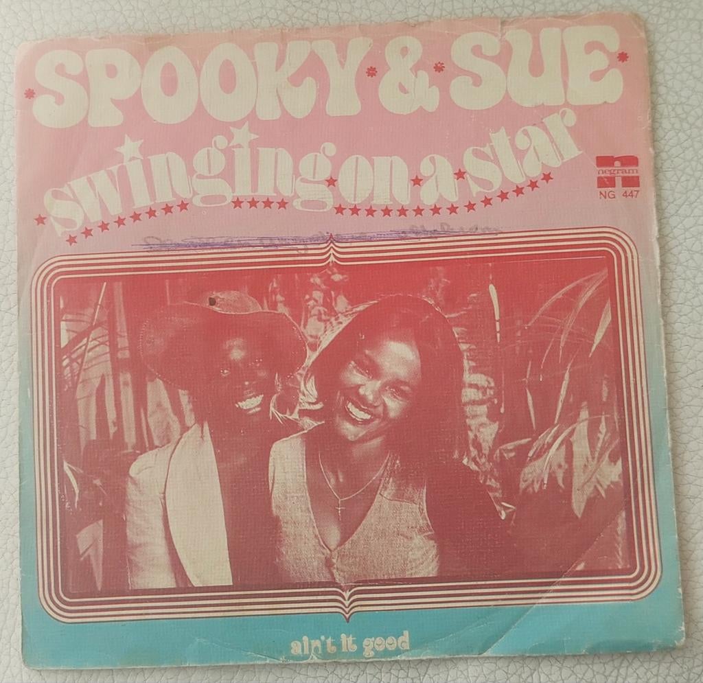 Spooky & Sue - Swinging On A Star / Ain't It Good (Single), Ophalen of Verzenden
