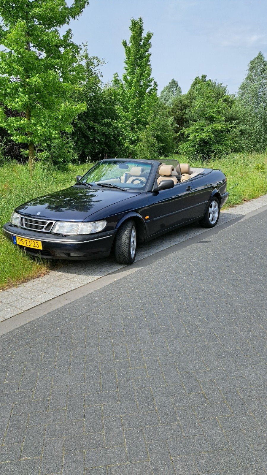 Saab 900 NG 2.3 I Cabrio 1996 Blauw, Auto's, Voorwielaandrijving, 4 cilinders, Blauw, Origineel Nederlands