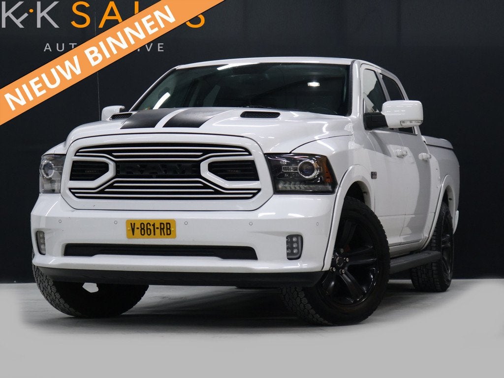 Dodge Ram 1500 5.7 V8 4x4 Crew Cab Laramie [TREKHAAK, CAMERA, Auto's, Dodge, Automaat, Gebruikt, 5654 cc, 402 pk