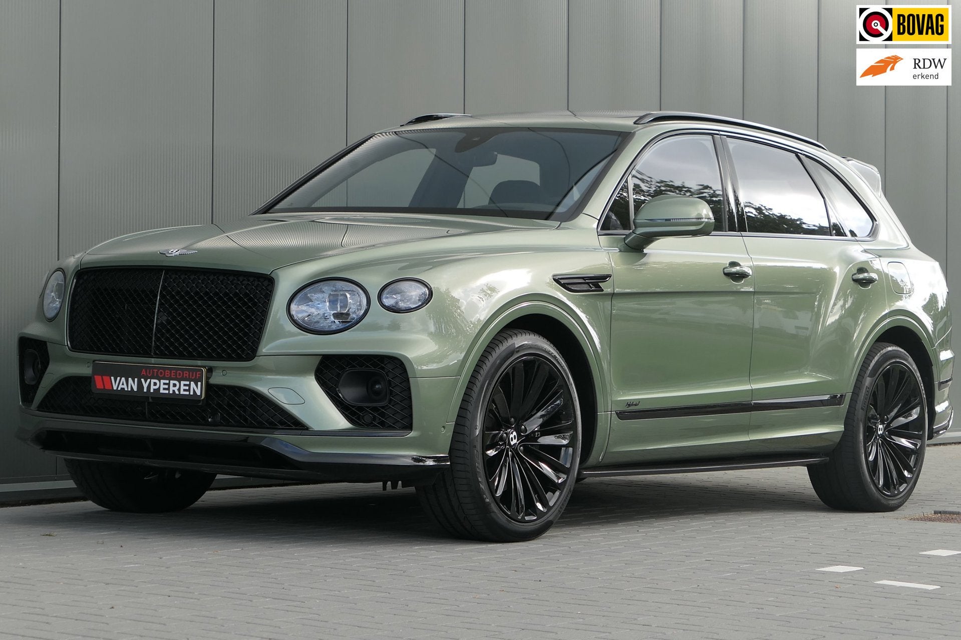 Bentley Bentayga 3.0 V6 Hybrid Org NL Carbon NAIM Massage Pa, Auto's, Automaat, Bentayga, Gebruikt, 2995 cc