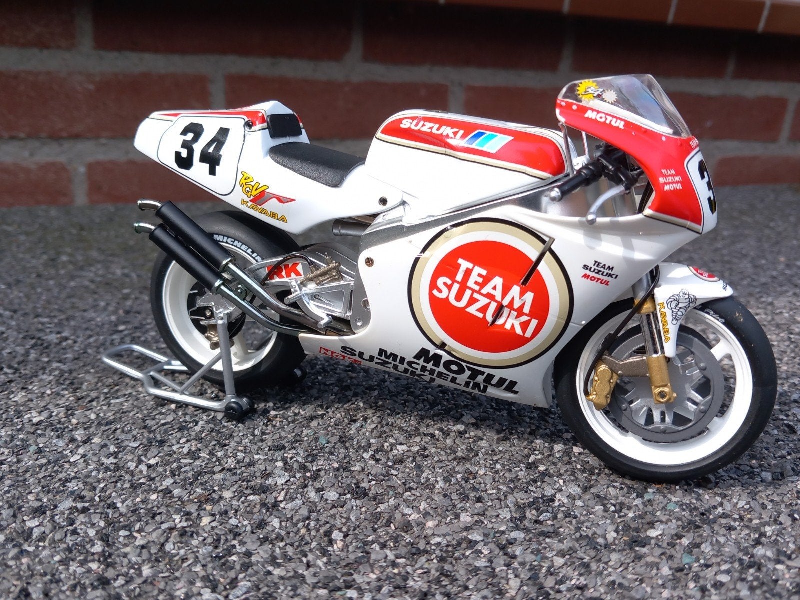 Suzuki RGV 500cc 1993 #34 Kevin Schwantz 1/12, Ophalen of Verzenden, Nieuw, 1:9 t/m 1:12, Motor