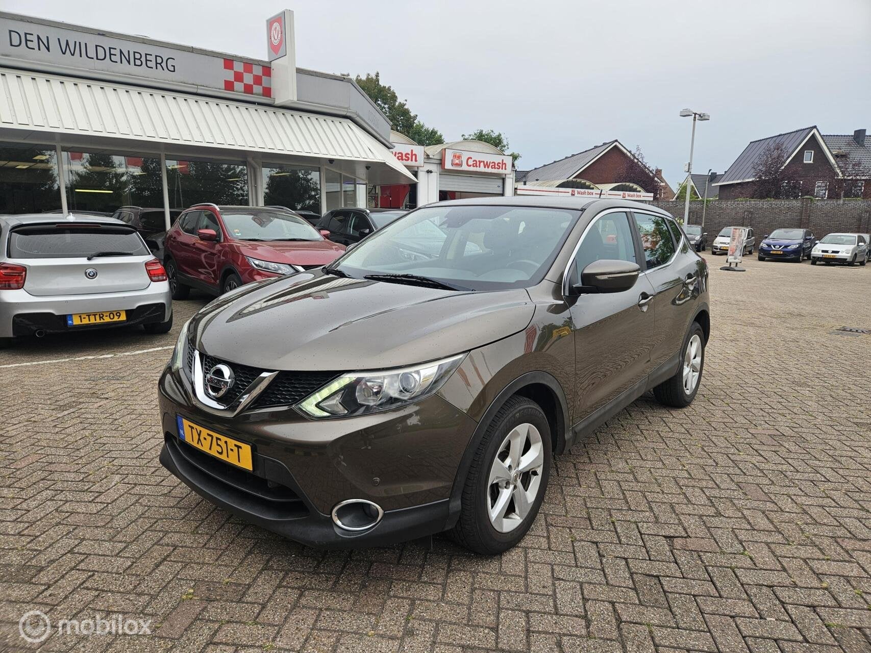 Nissan Qashqai 1.2 Premier Edition, Voorwielaandrijving, Euro 5, Gebruikt, 4 cilinders