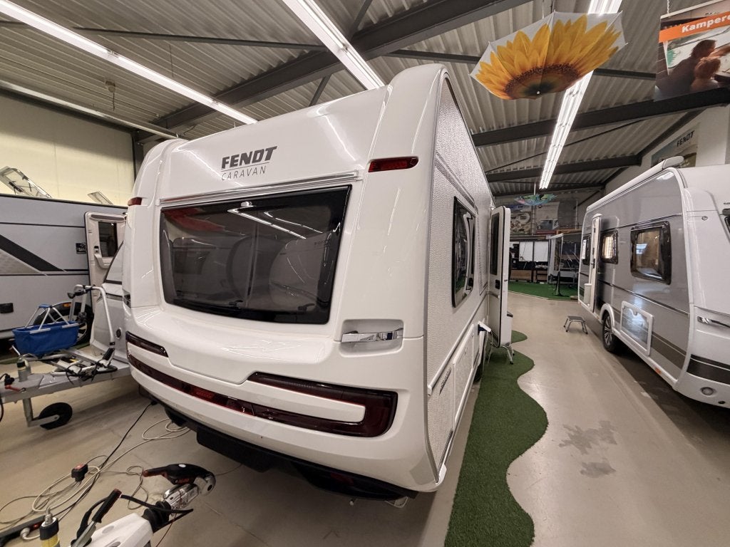 Fendt Bianco Selection 495 SG +1800KG+Vloerverwarming, Caravans en Kamperen, Bedrijf, Schokbreker, Overige typen, 1250 - 1500 kg