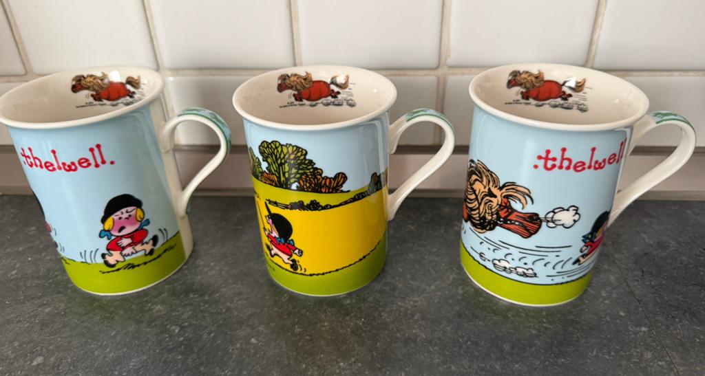 3x Norman Thelwell ponies bekers Vintage, Ophalen of Verzenden, Zo goed als nieuw, Overige stijlen, Kop(pen) en/of Schotel(s)