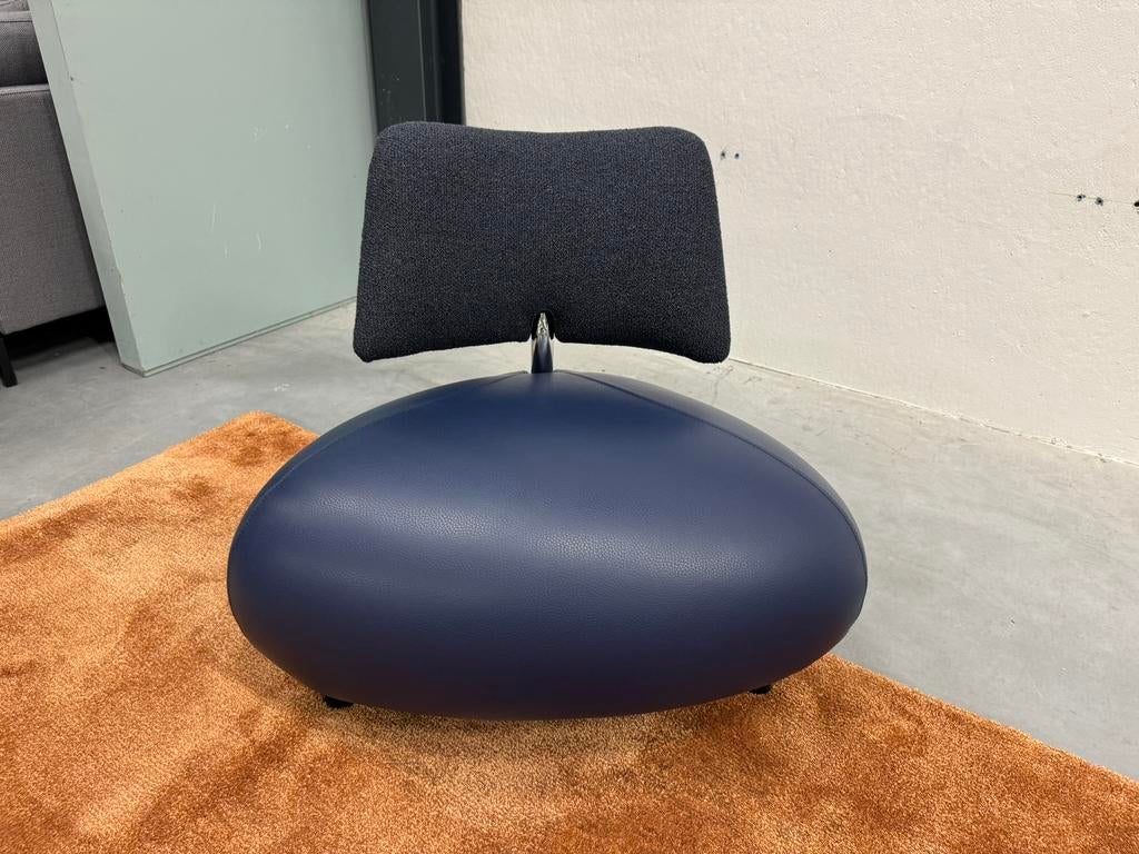 Nieuw Leolux Pallone Fauteuil blauw stof leer Design stoel, Leolux, Pode Harvink Jori Rolf Benz Design on Stock Eyye Montis, Nieuw